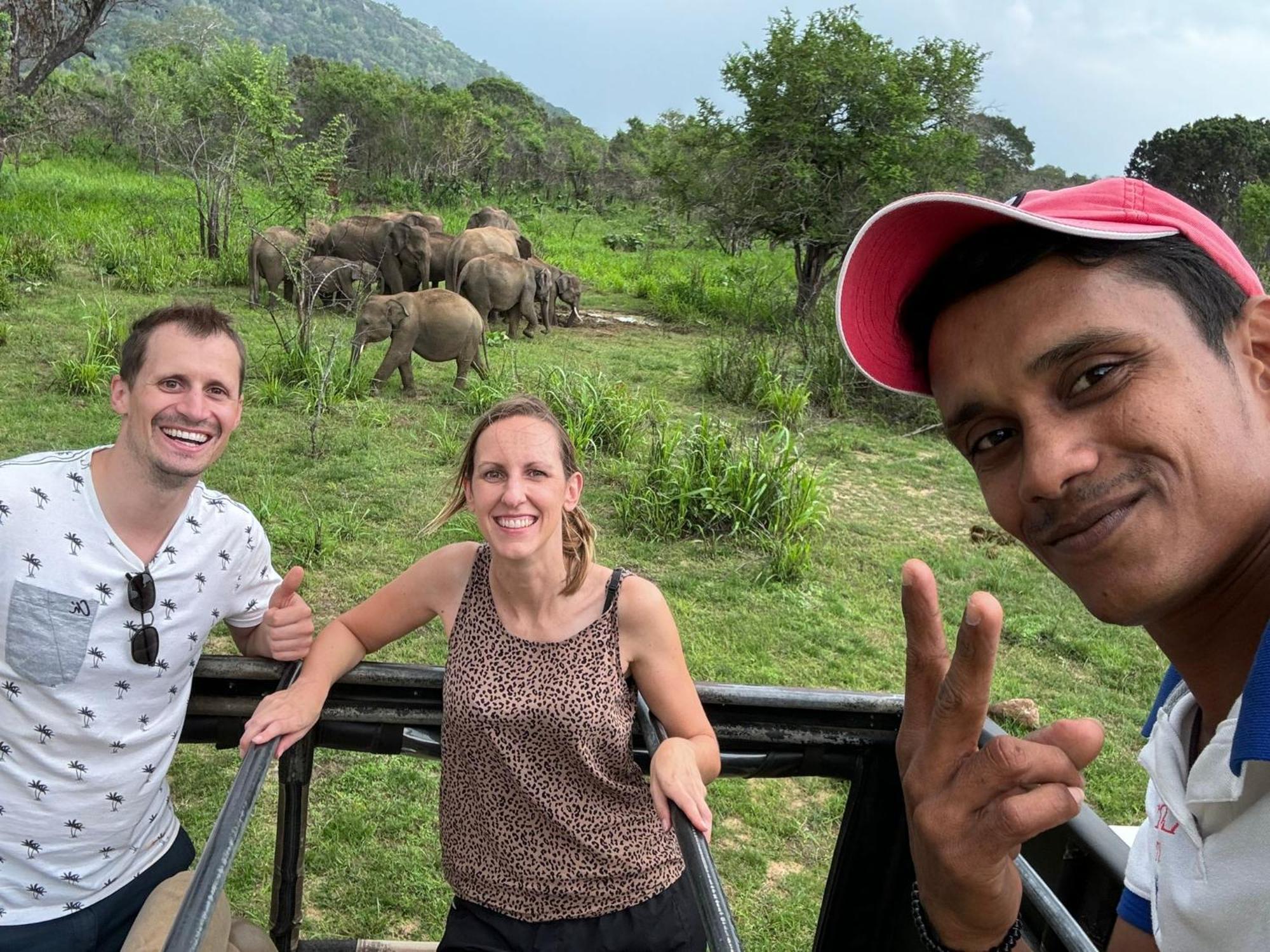 Elephant Safari Lodge Sigiriya Junction Habarana Kültér fotó