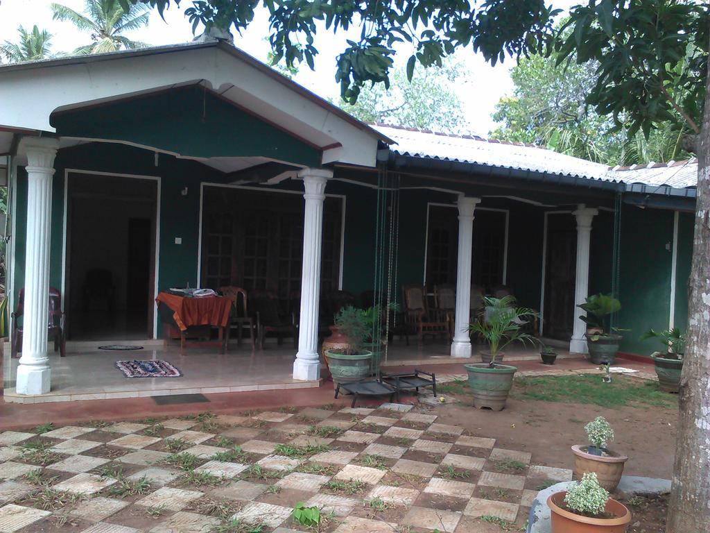 Elephant Safari Lodge Sigiriya Junction Habarana Kültér fotó
